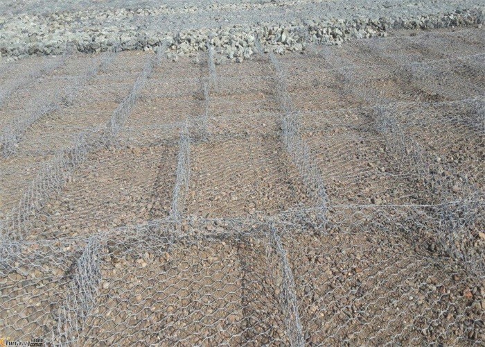 Galvanizli Demir Tel Malzeme ile Dokuma Hasır Tipi Gabion Duvar Sepetleri