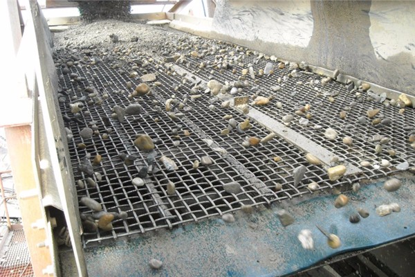 Korozyon Önleyici 304L Paslanmaz Çelik Kıvrımlı Hasır 100 Mikron 12.7mm Delik Ağır Hizmet Tipi 9